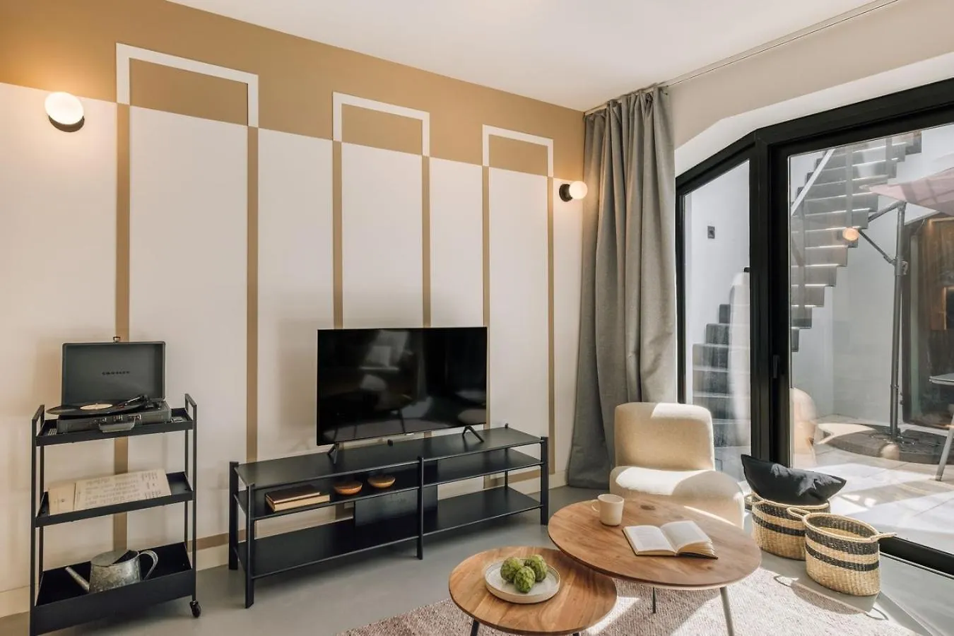 Apartment Faial - 1 Bedroom And Terrace In Santo Antonio Lisbon Portugal