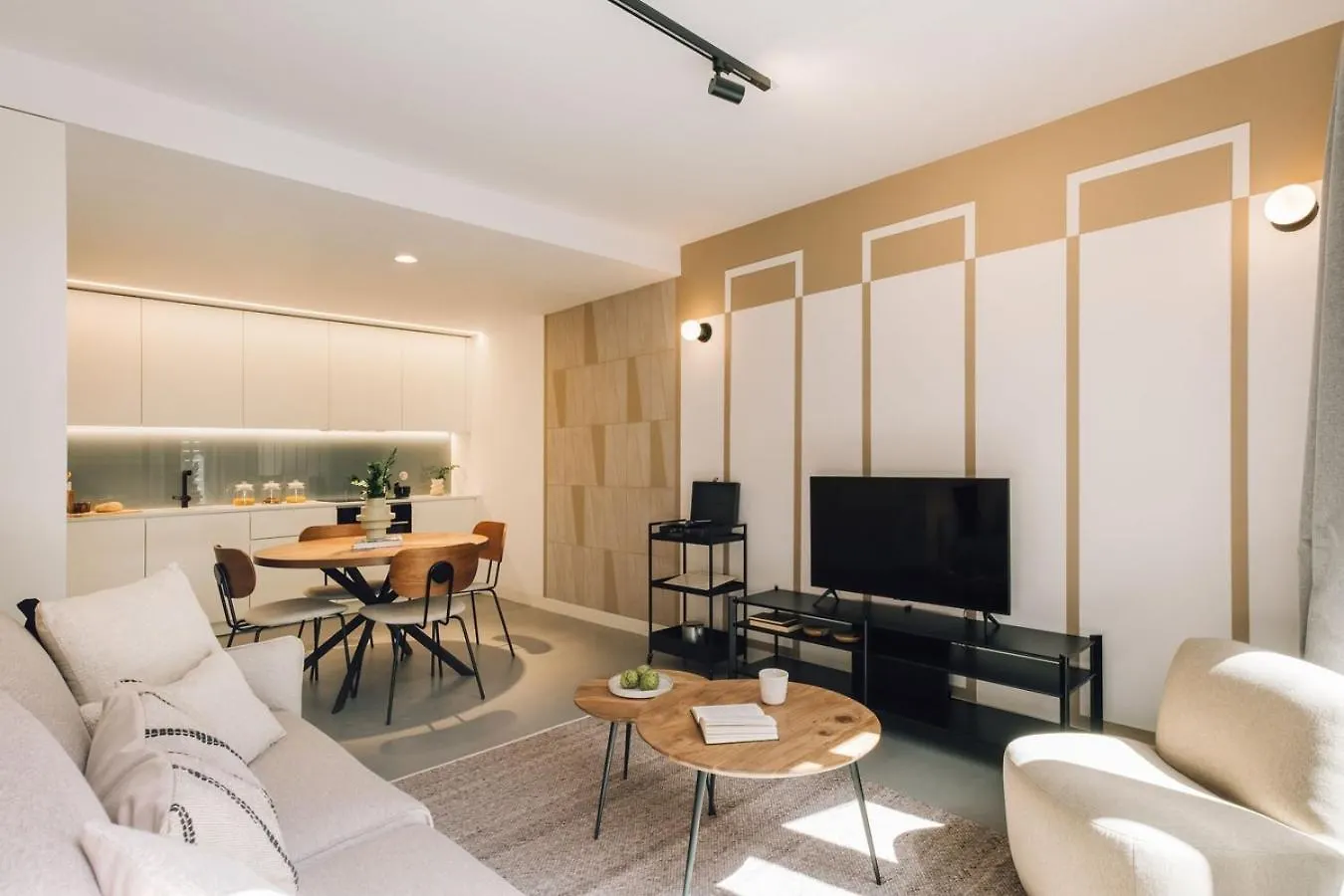Faial - 1 Bedroom And Terrace In Santo Antonio Lisbon 0*,  Portugal